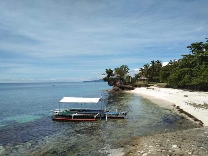 1Peace Beach Resort Anda  Bagian luar foto